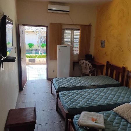 Hotel Pesqueiro Anzol De Ouro Ladário エクステリア 写真