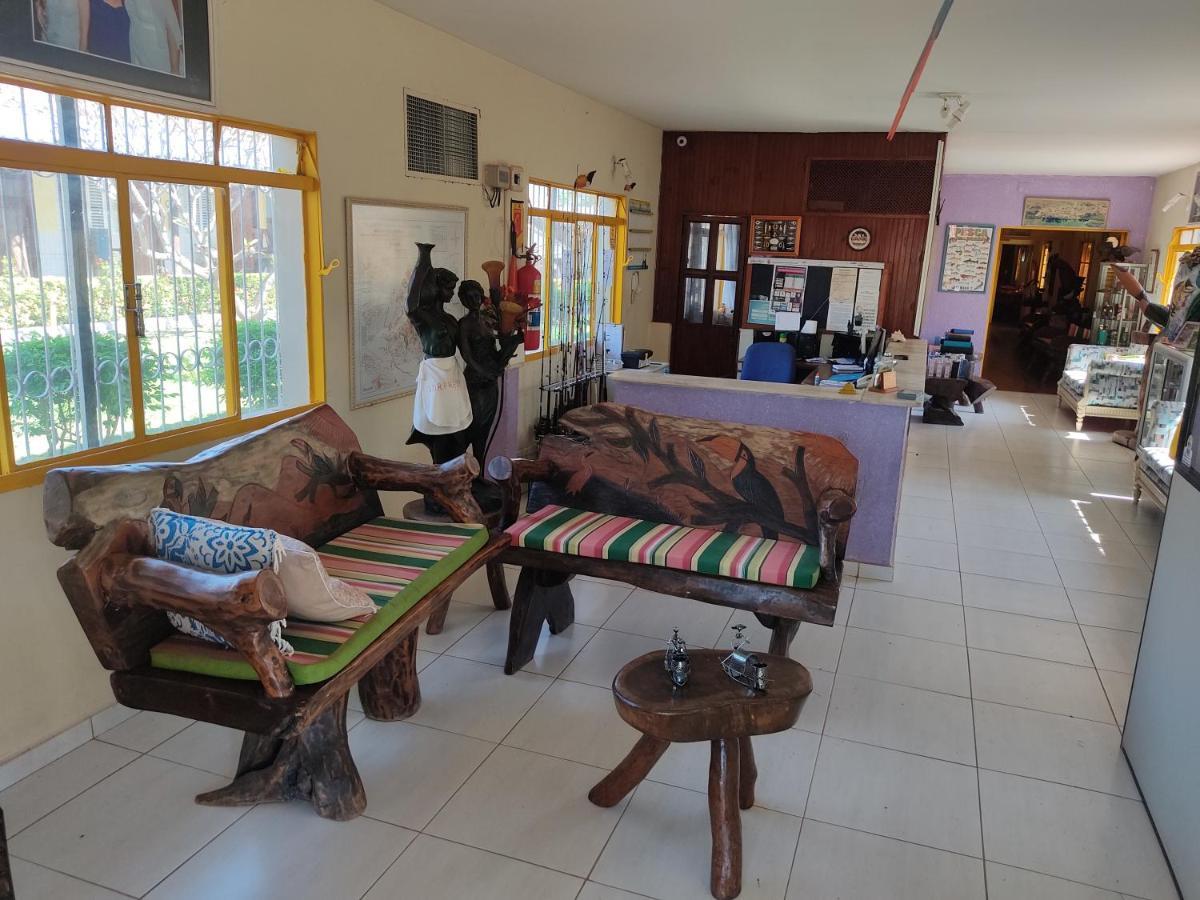 Hotel Pesqueiro Anzol De Ouro Ladário エクステリア 写真